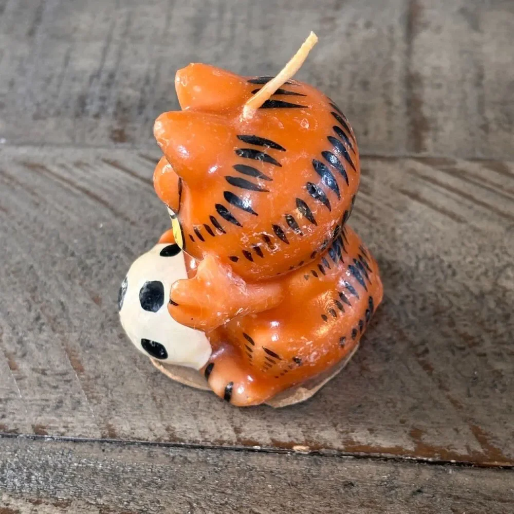 Vintage Garfield Soccer Themed Character Candle House Decor 1980's